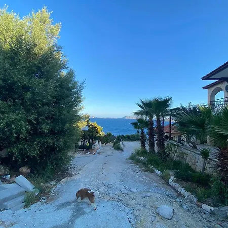Private Luxury With Pool In Peninsula *