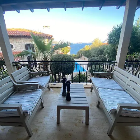 Villa Private Luxury With Pool In Peninsula